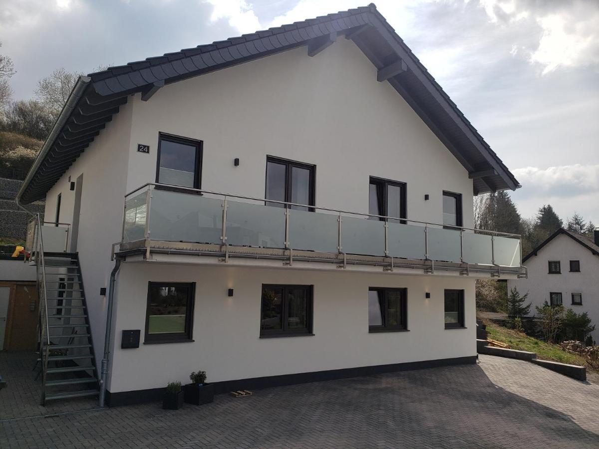 Ferienwohnungen Am Aeppelsberg Volkesfeld 외부 사진