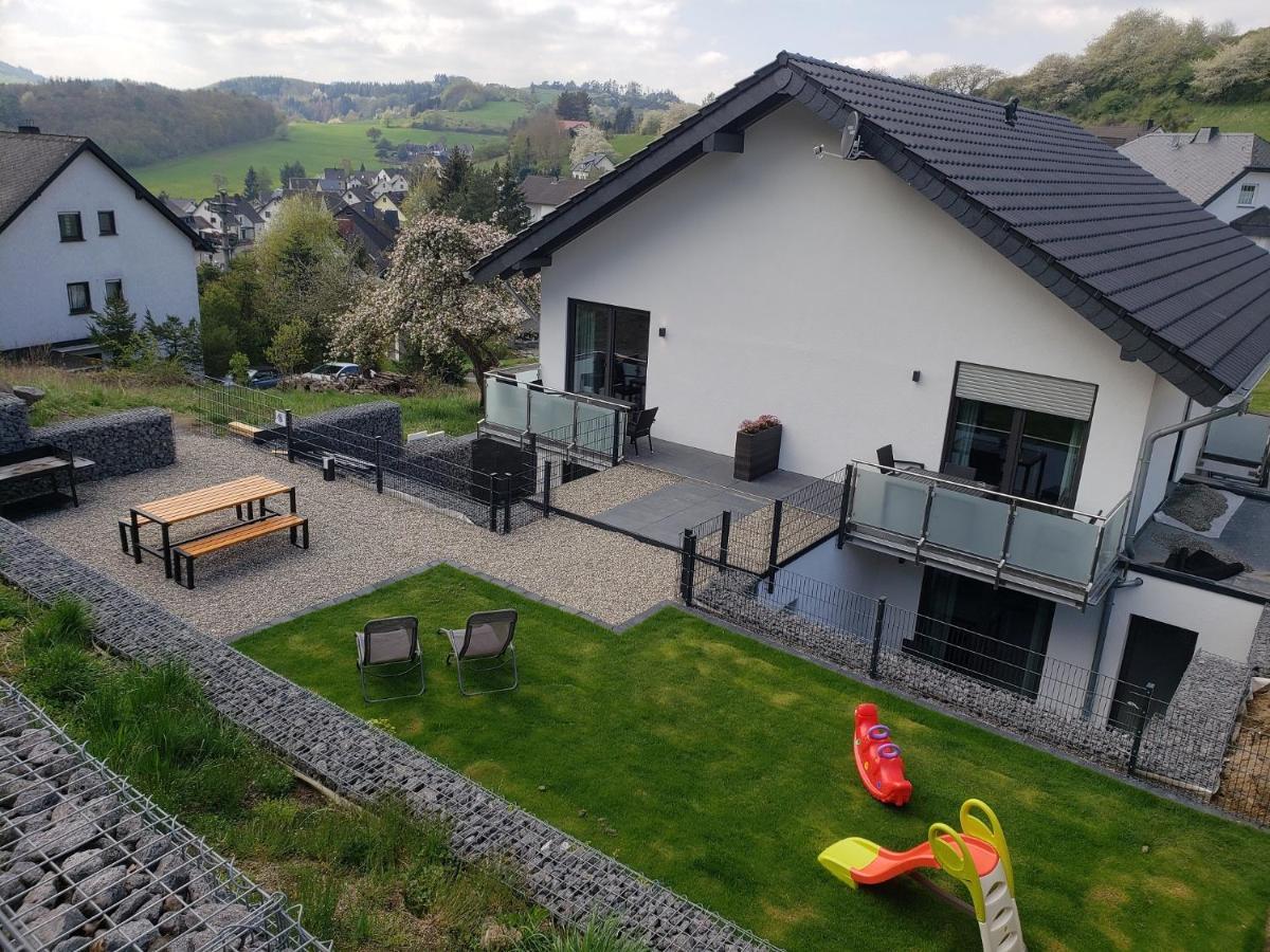 Ferienwohnungen Am Aeppelsberg Volkesfeld 외부 사진