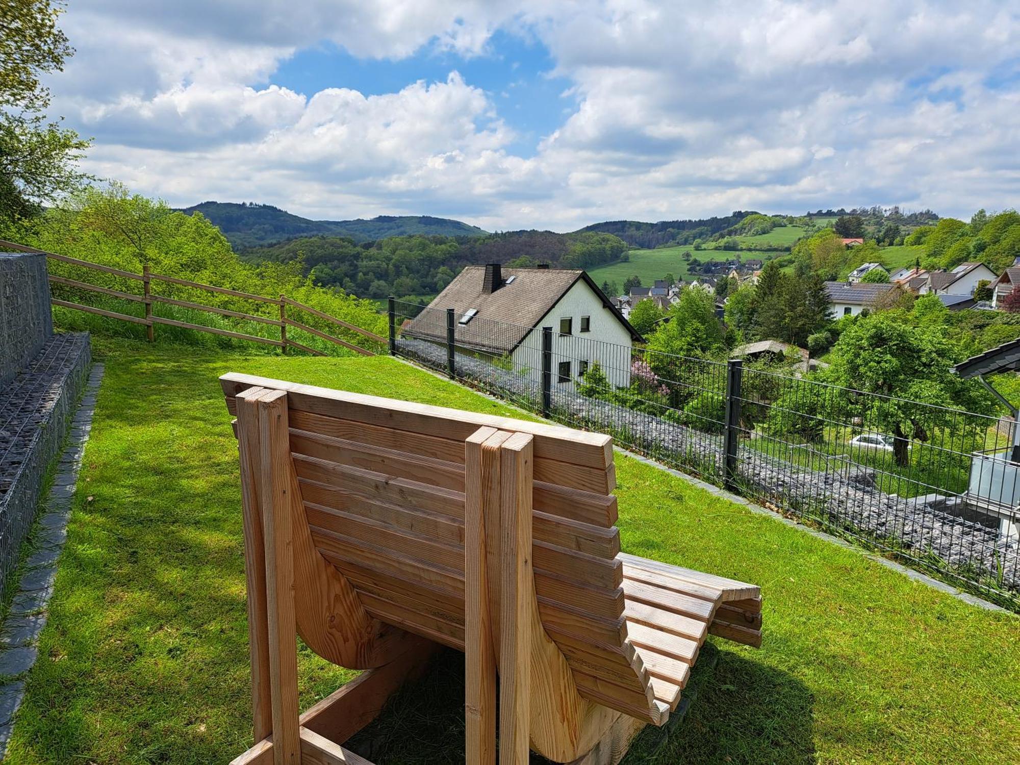 Ferienwohnungen Am Aeppelsberg Volkesfeld 외부 사진